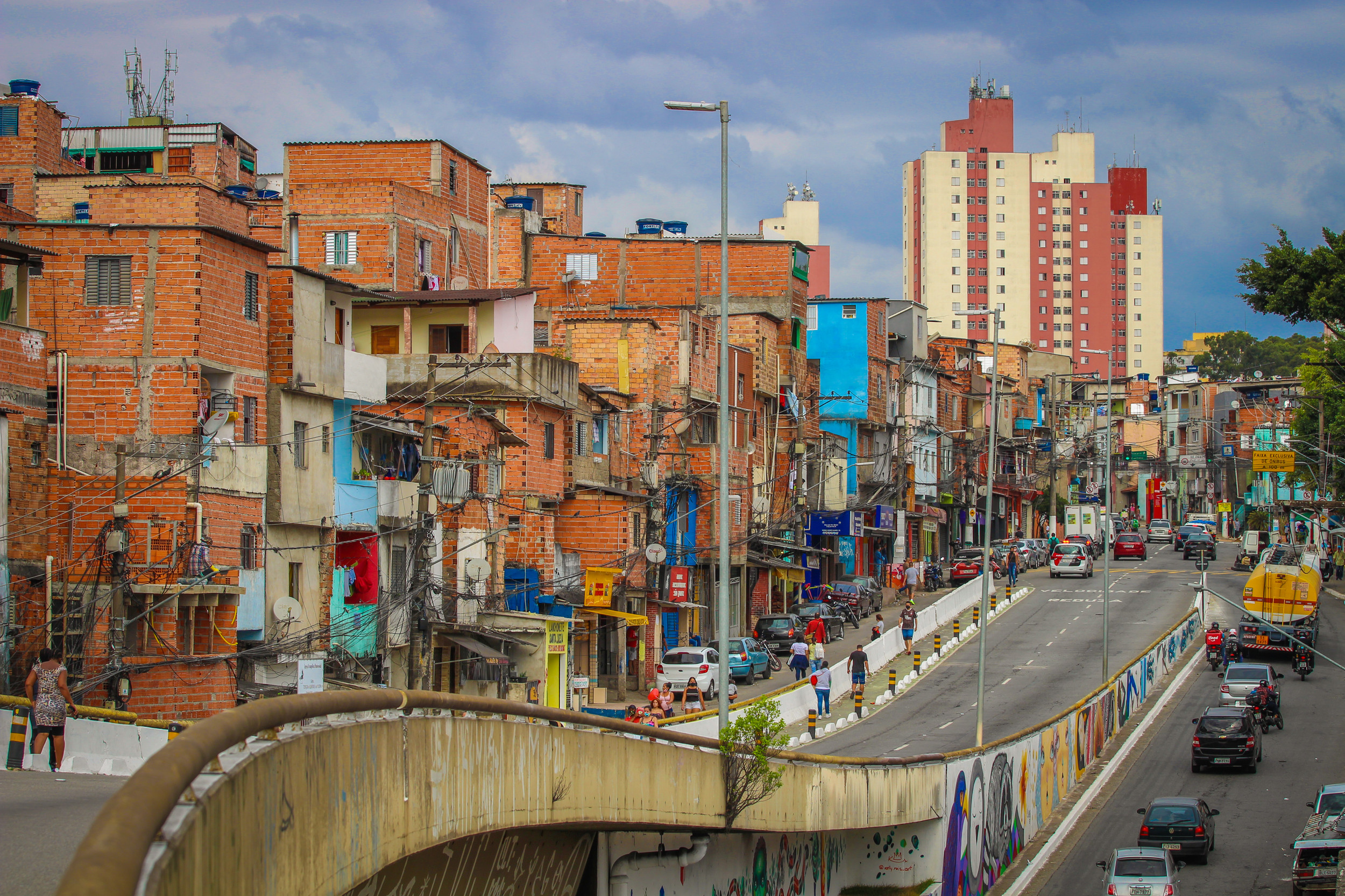 Between the Expansion of Markets and the Defence of Rights: Rapprochement and Disputes between Businesspeople and Social Movements in São Paulo’s Largest Favela 